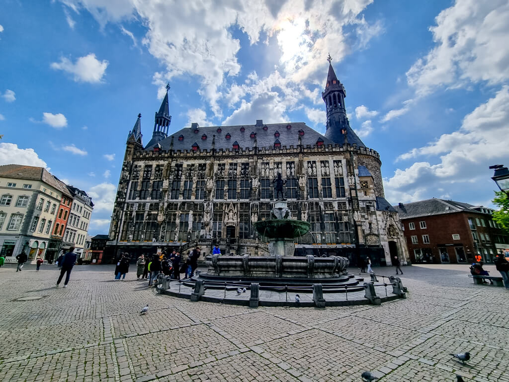 News-Beitrag: Was kostet ein Energieausweis in Aachen wirklich?