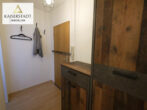 Komfortable Wohnung mit Balkon, PKW-Stellplatz, Aufzug und Top-Verkehrsanbindung - Flur