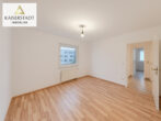 Helle 2-Zimmer-Wohnung im Grünen mit Balkon, Küche, moderner Ausstattung und optional Garage - Schlafzimmer