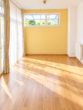 Luxuriöse Erdgeschosswohnung mit Sauna, Whirlpoolbadewanne und eigenem Gartenanteil - Esszimmer mit KI bearbeitet