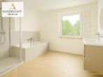 KFW 55 - Stadtvilla im Bauhausstil mit Blick auf den Stadtpark - Bad