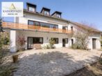 Freistehendes Einfamilienhaus mit 3.013 m² Grundstück und traumhaftem Ausblick - Rückansicht