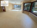 Gartenwohnung mit ca. 500 m² eigenem Garten und Garage in Bestlage - Wohn-/Esszimmer