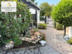 Familienfreundliches Reihenmittelhaus mit Kamin, Garten und Garage in Eschweiler-Neu Lohn - Gartentor